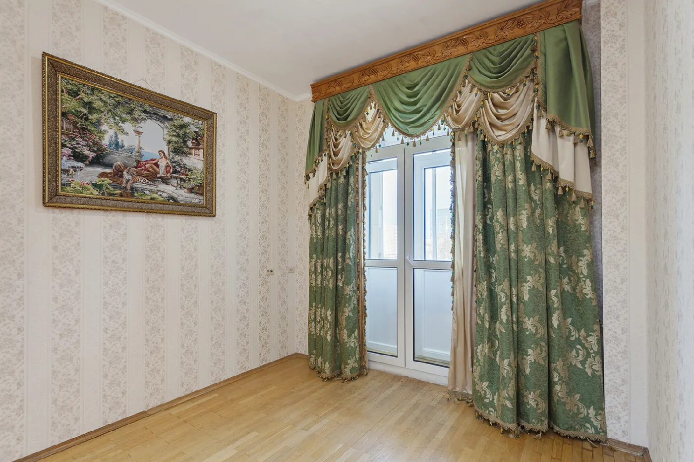 Адмиральская <span>сталинка</span>