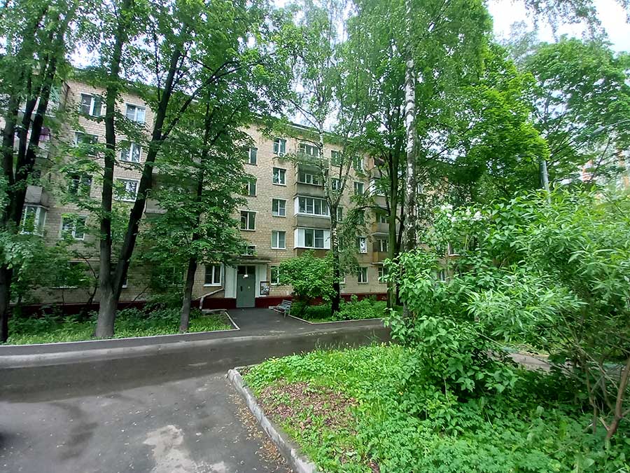 КВАРТИРА <span>С ЛАНДЫШАМИ</span> НА ЧОНГАРСКОМ БУЛЬВАРЕ