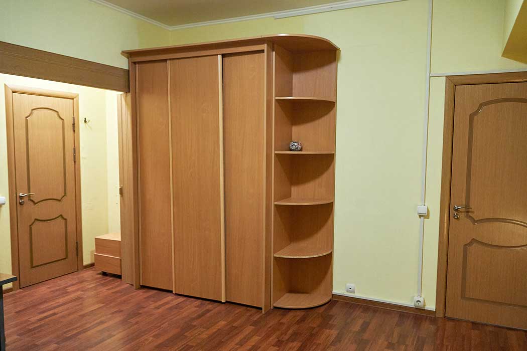 2 х комнатная квартира в <span>Сталинском доме на ул.Озерная</span> 