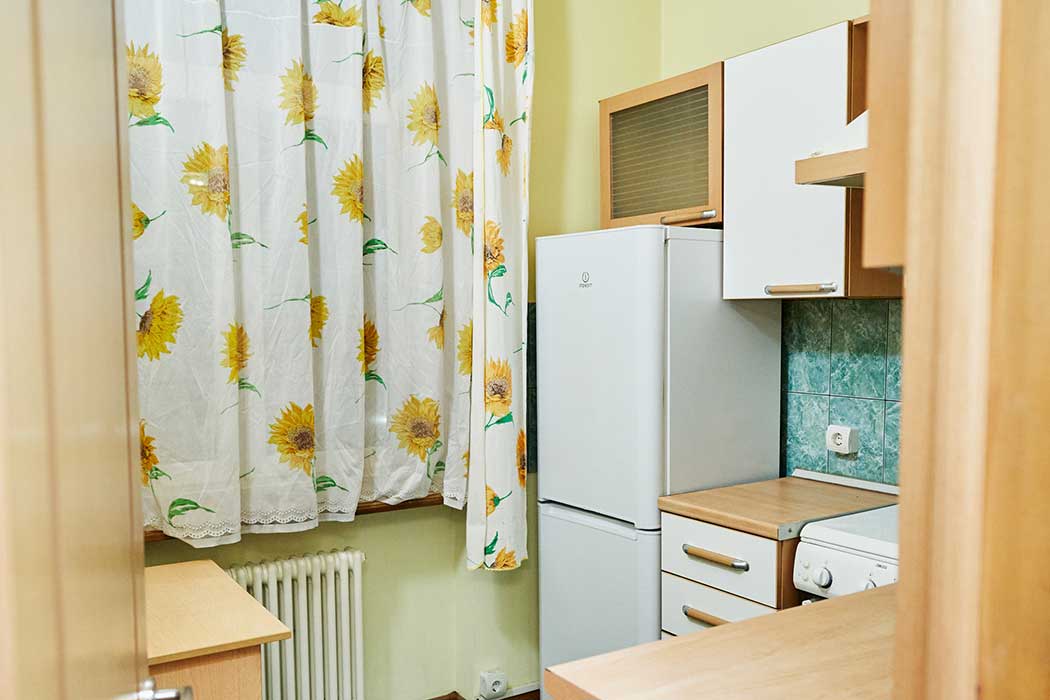 2 х комнатная квартира в <span>Сталинском доме на ул.Озерная</span> 