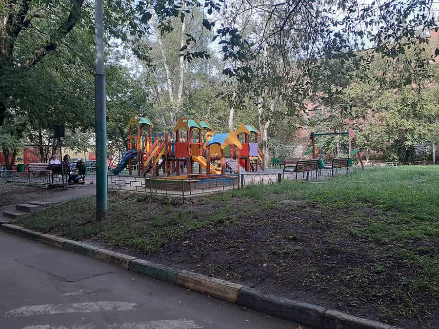 Комната <span>в коммунальной квартире в послевоенной</span> сталинке в немецком квартале Измайлово