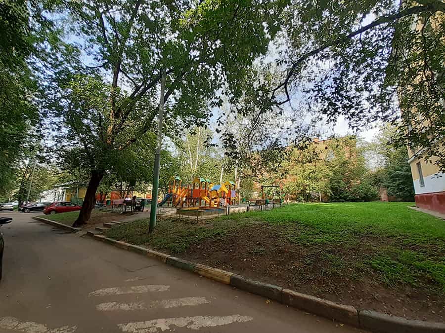 Комната <span>в коммунальной квартире в послевоенной</span> сталинке в немецком квартале Измайлово
